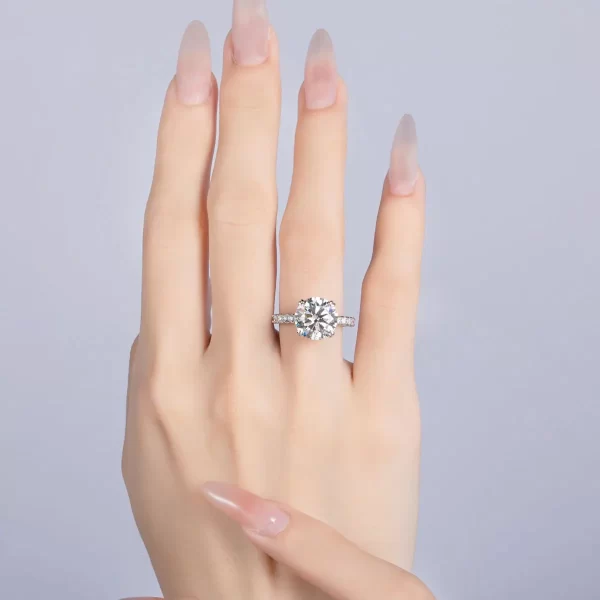 5 ct Round Cut VVS1 Moissanite Engagement Ring - Image 6